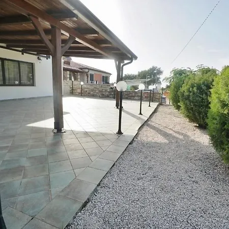 With Wifi Grupija, Umag - 27198